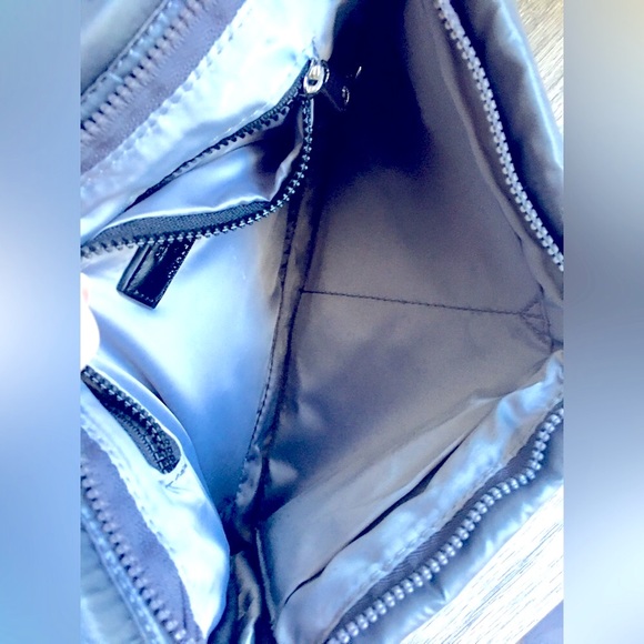 CARAA X ATHLETA Puffer Crossbody Bag / Dark Grey - Picture 15 of 16